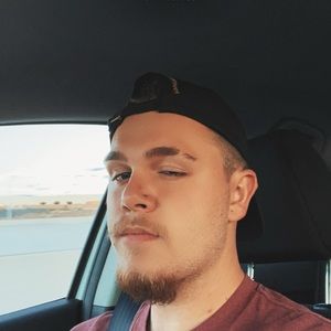 Meet your Posher, Justin